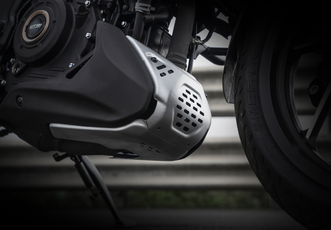 Kawasaki Dominar 400 UG2 - Image 6