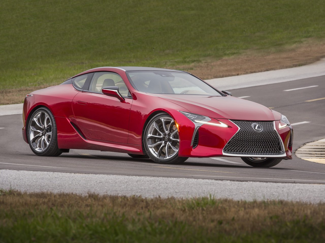 Lexus LC - Image 2