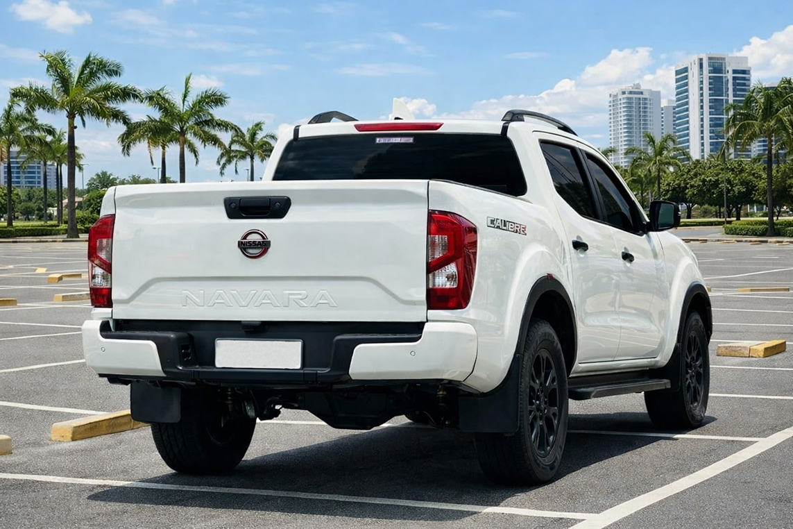 Nissan Navara - Image 4