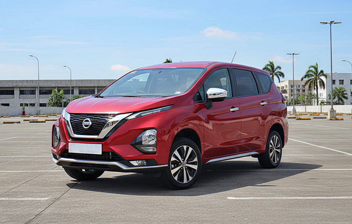 Nissan Livina - Image 1