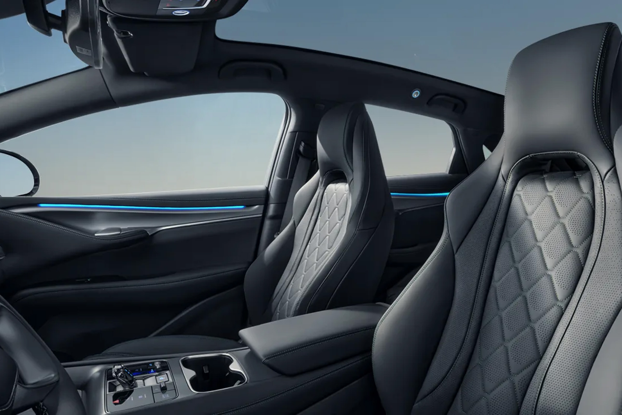 BYD Sealion 7 - Image 4