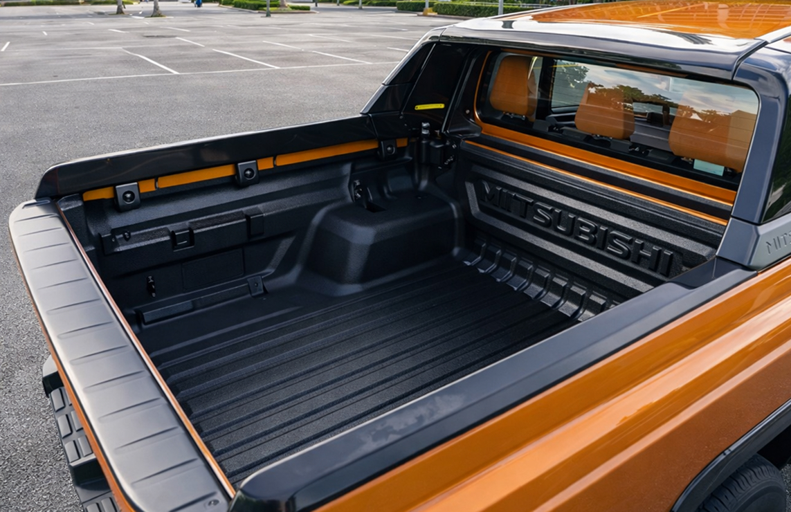 Mitsubishi Triton - Image 6